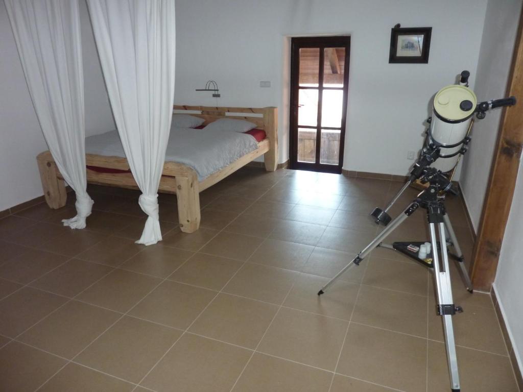 Holubnik Statecnych Zen Kralovych Hotel Luže Eksteriør billede