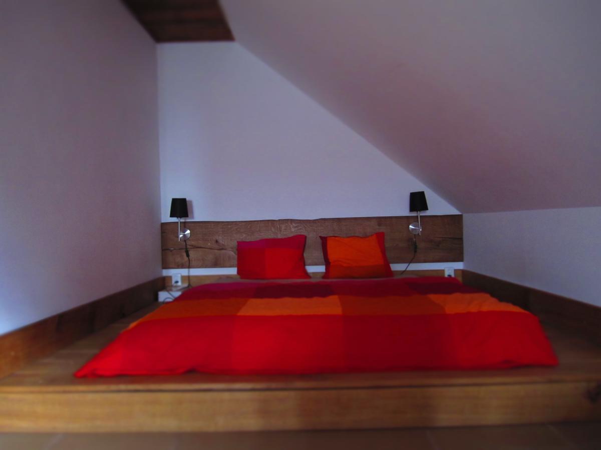 Holubnik Statecnych Zen Kralovych Hotel Luže Eksteriør billede